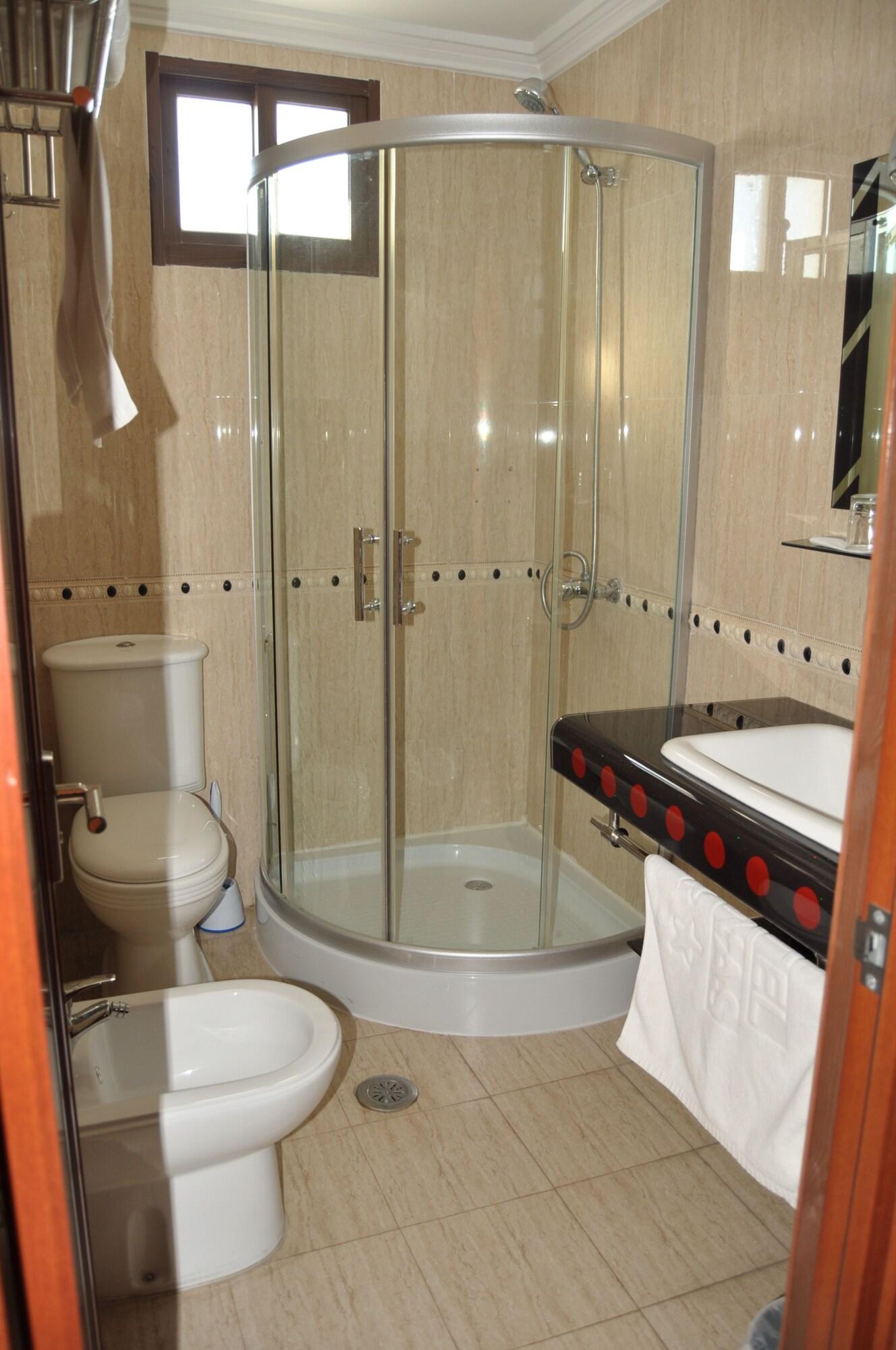 Hotel Atenas Tétouan Екстериор снимка