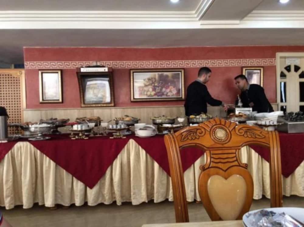 Hotel Atenas Tétouan Екстериор снимка