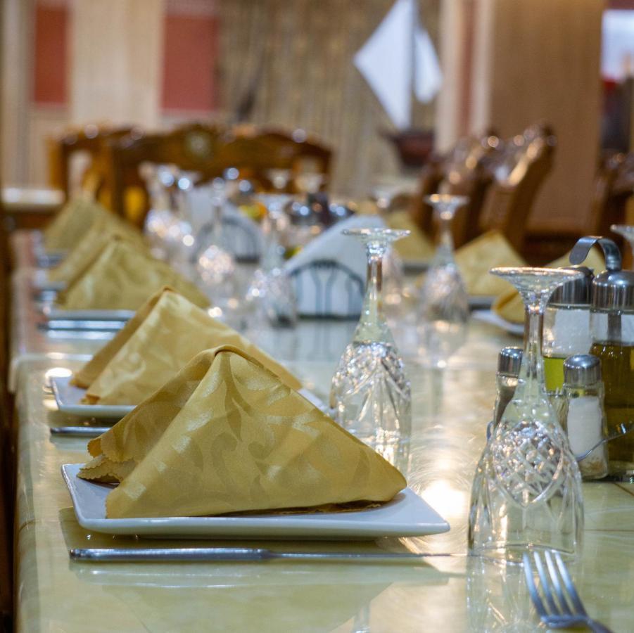 Hotel Atenas Tétouan Екстериор снимка