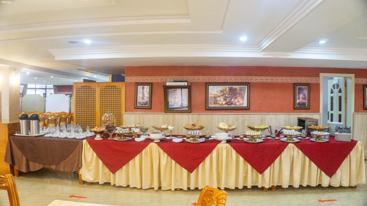 Hotel Atenas Tétouan Екстериор снимка